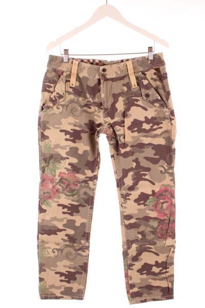 Camouflage Jeans