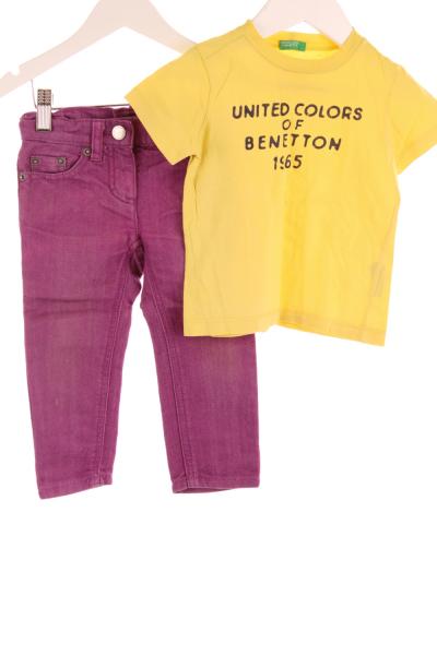 Baby T-Shirt und Jeans