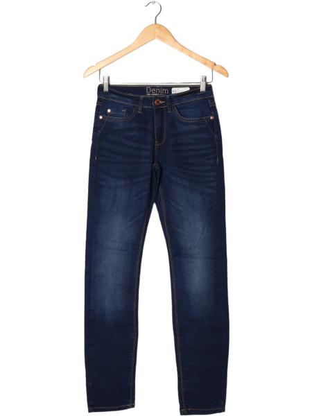 Regular-Waist Slim-Jeans